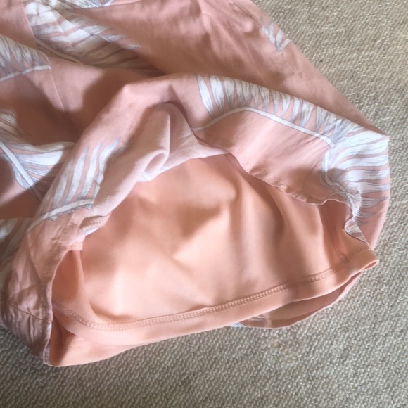 Palm leaf print romper - Picture 12 of 12